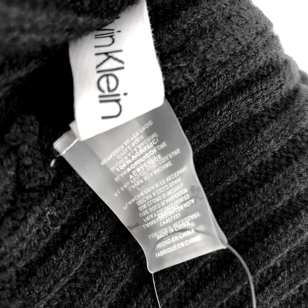 Calvin Klein Ribbed Knit Tipped Cuff Beanie Hat - Picture 4 of 5